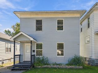 603 11th Ave S, Clinton, IA 52732