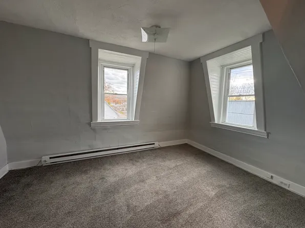 1 E Garfield St #3, Cortland, NY 13045