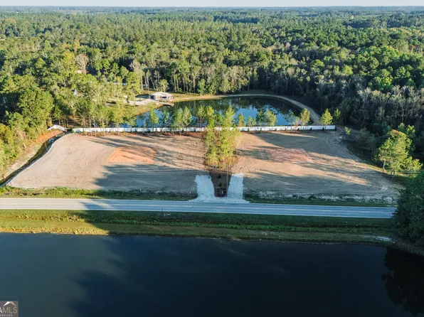 3 Pulaski Rd, Statesboro, GA 30458