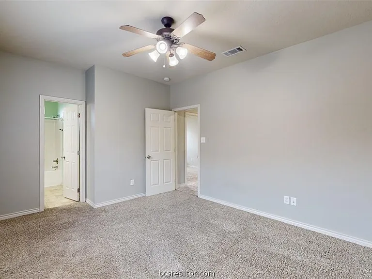 211 Forest Dr #C — Photo 23