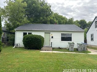 4968 N 49th St, Milwaukee, WI 53218