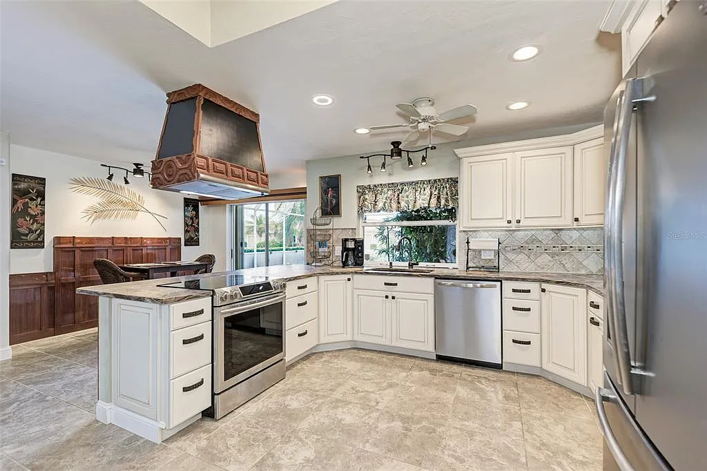 3126 Meadow Run Dr — Photo 4