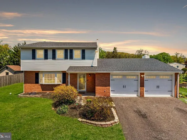723 Wendy Dr, Pottstown, PA 19464