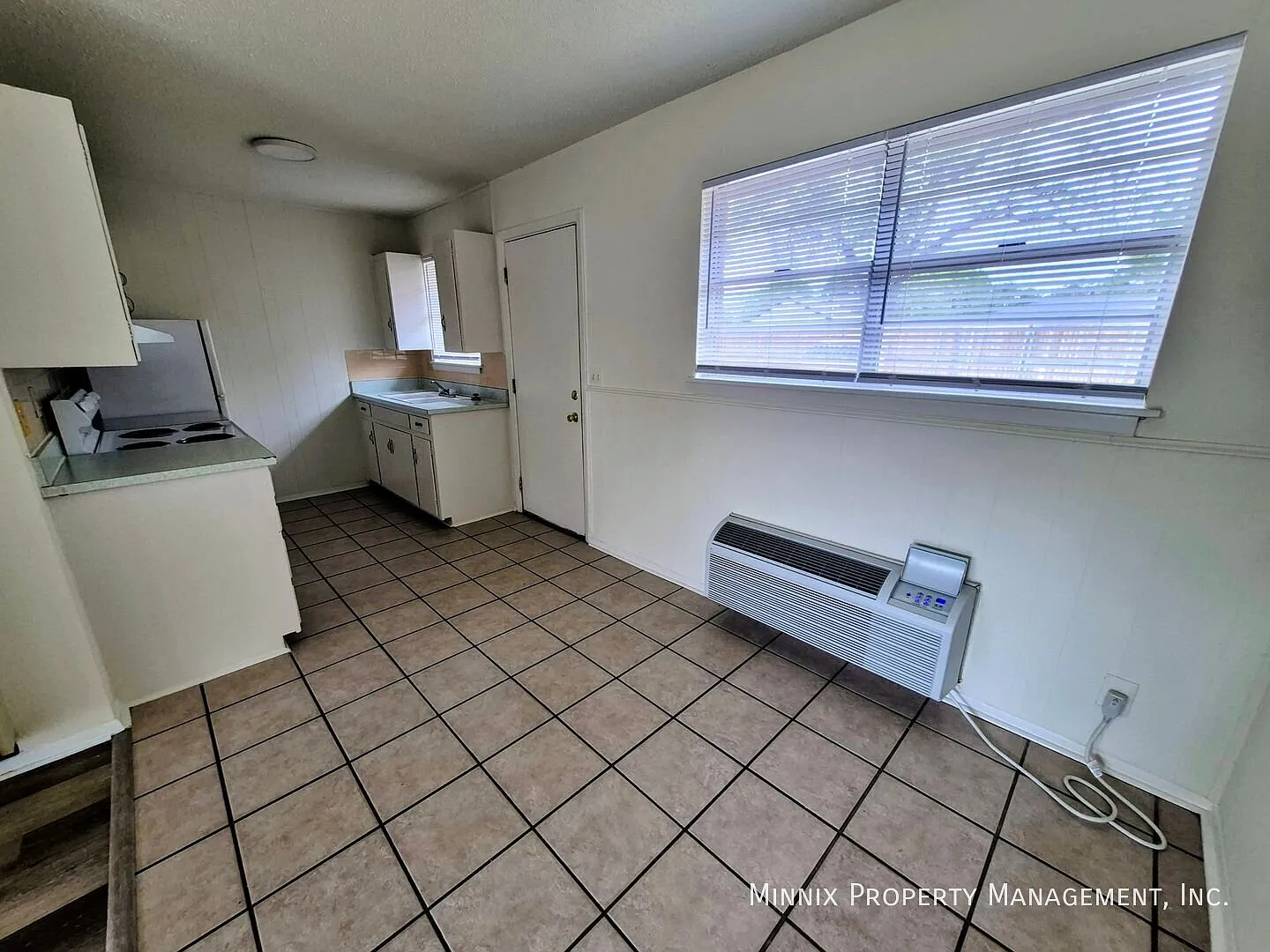 2407 13th. Ave. Unit #5 — Photo 4