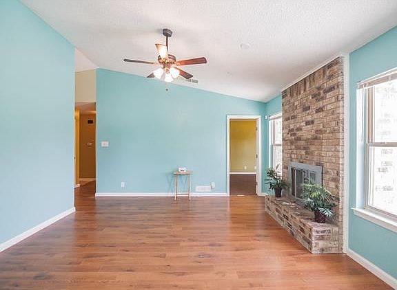 3rd image of 3308 Spotted Horse Dr