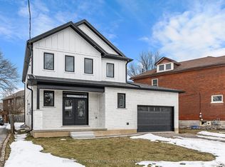 42 Rich Ave, Cambridge, ON N1R 2A5