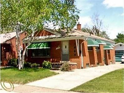 1st image of 12644 Riverdale Ave