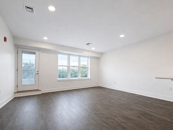 2nd image of 20 Penniman Rd Unit 201