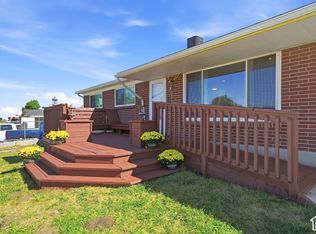 360 Lakeview Ave, Tooele, UT 84074
