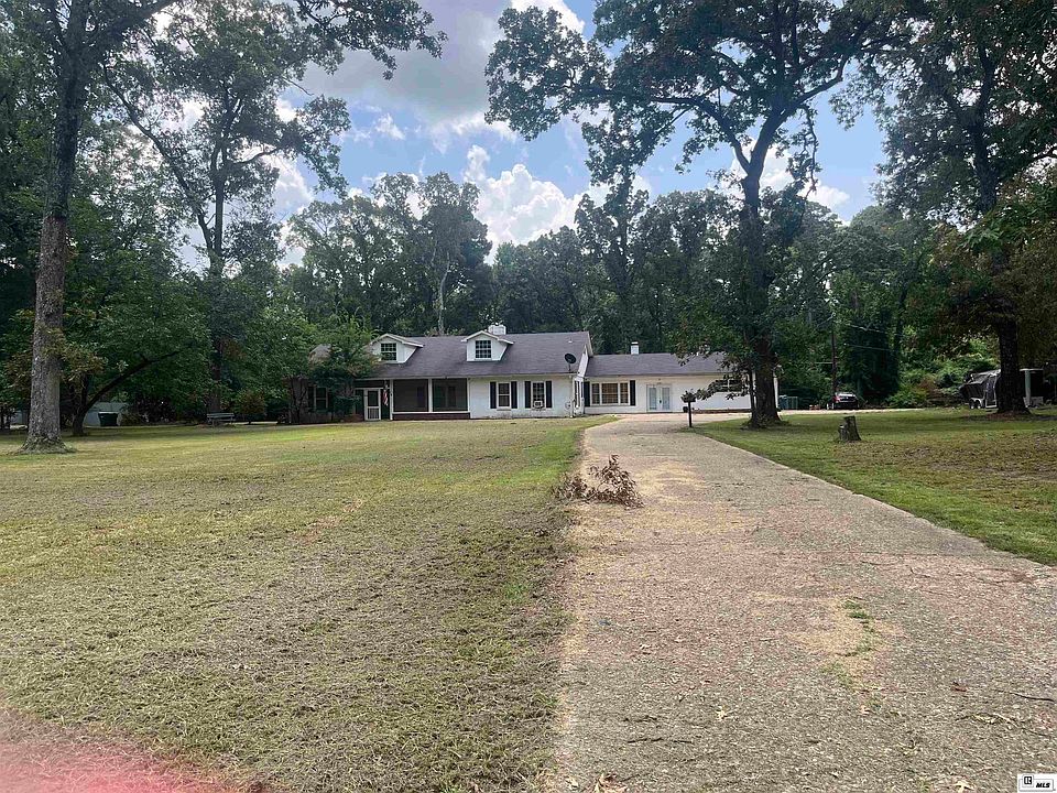 1st image of 1604 Woodland Pl