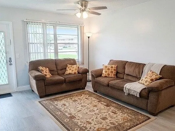 2 bed, 2.0 bath, 820 sqft, $2,200 — Photo 3