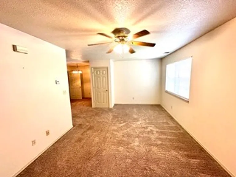 2893 Crystal Lake Dr #6 — Photo 3