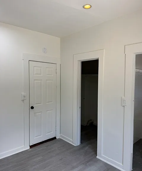 5552 Barton Ave — Photo 12