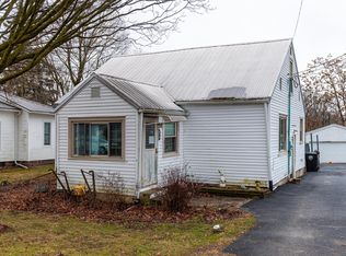 819 Charles St, Galion, OH 44833
