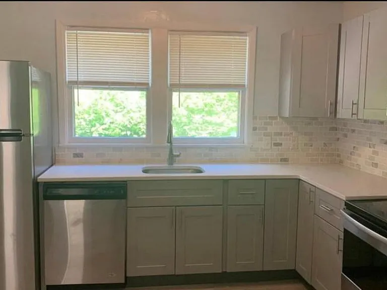 9 Cedar St — Photo 13