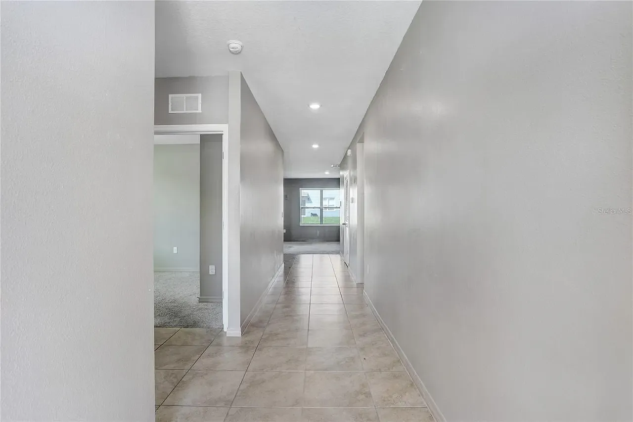 4 bed, 1485 sqft, $2,000 — Photo 3