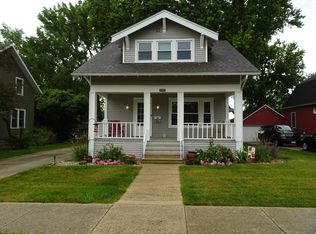 1009 9th St, Sheldon, IA 51201