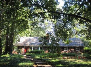 620 Glenforest Rd, Sandy Springs, GA 30328