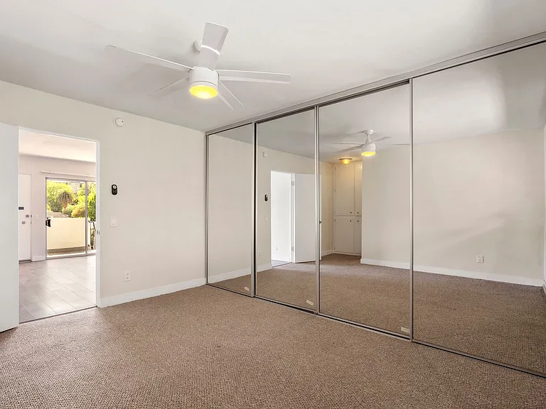 Ave 59 - Highland Park Apartments(Rivendell) — Photo 17