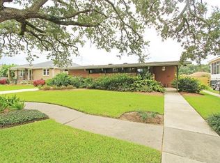 1324 Riviera Ave, New Orleans, LA 70122