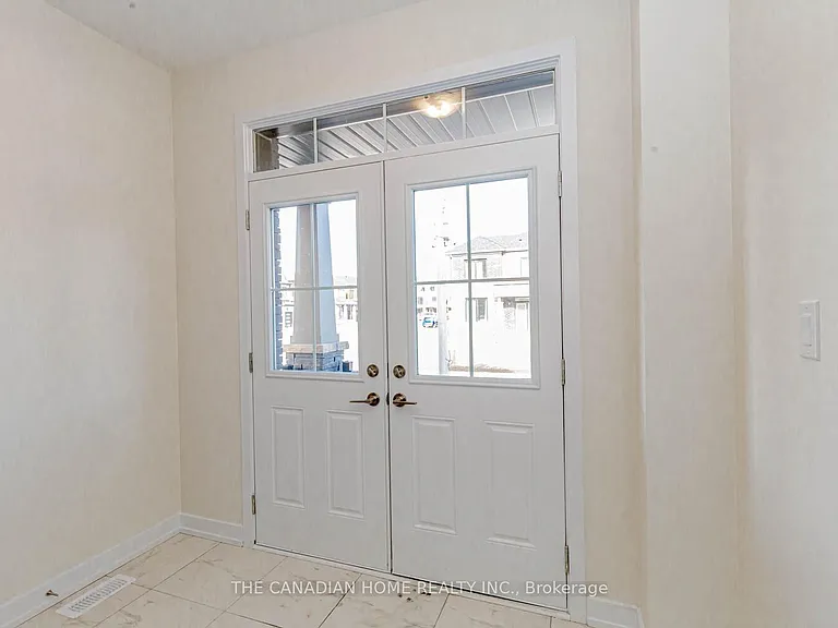 10 Sunflower Cres — Photo 7