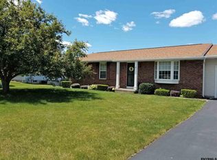 19 Manor Blvd, Troy, NY 12180