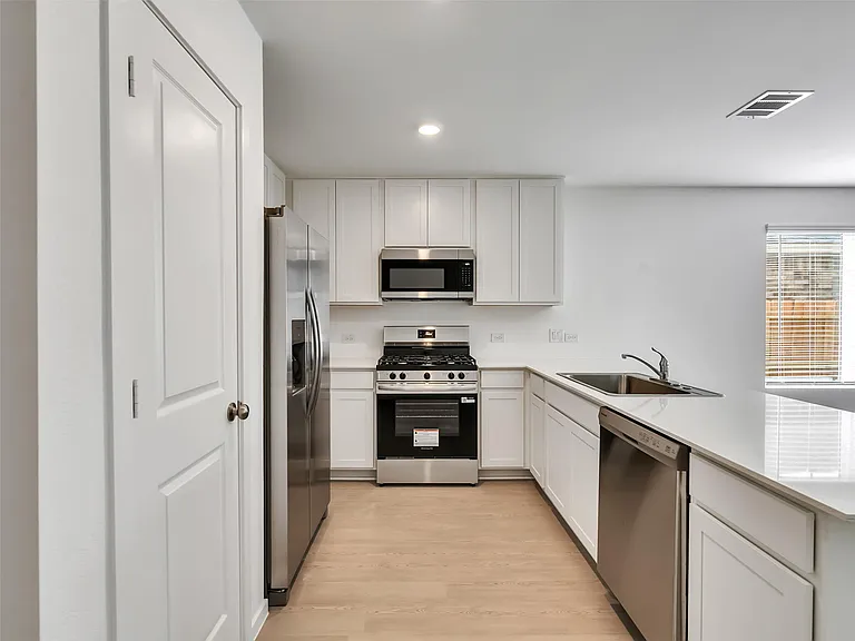 3041 Colusa Ridge Dr — Photo 7