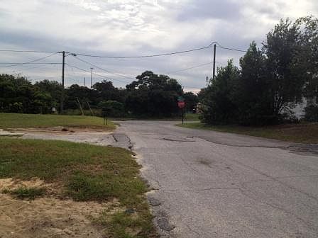 3rd image of 1030 Norma Ave E
