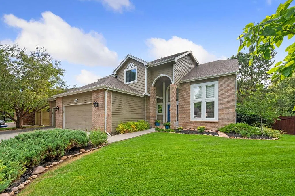 2625 Jewelstone Ct — Photo 1