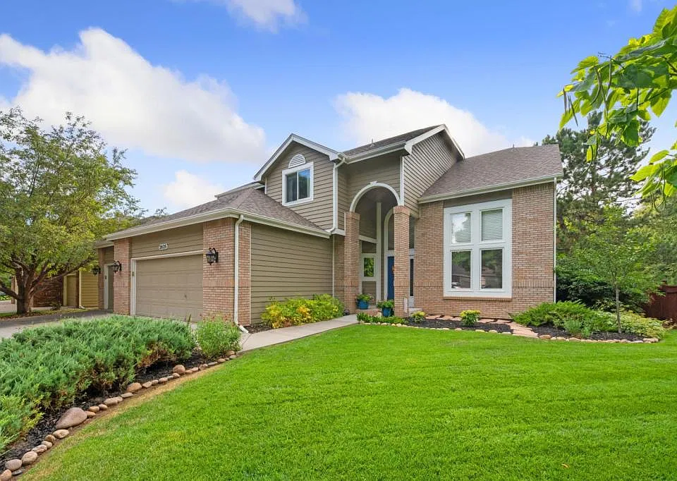 2625 Jewelstone Ct