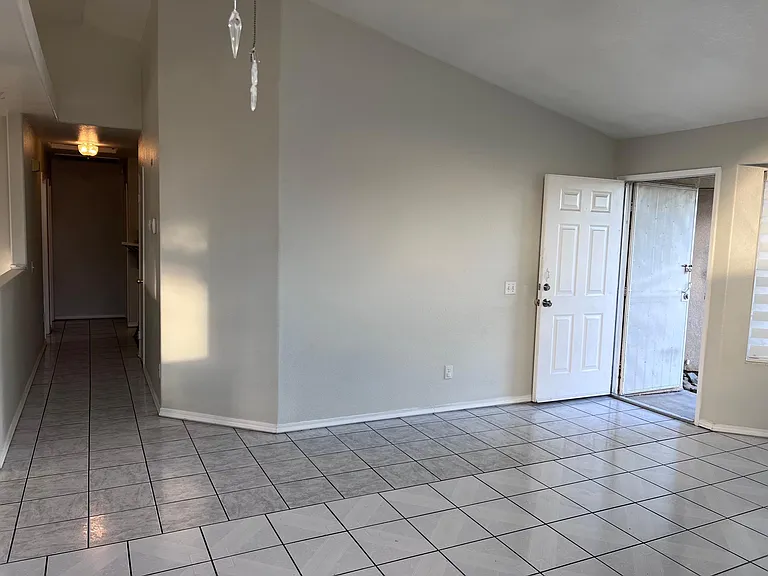 9760 Cupid Way — Photo 16