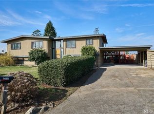 23015 18th Ave S, Des Moines, WA 98198
