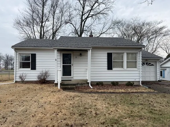 5 Westwood Dr, Mount Vernon, IL 62864