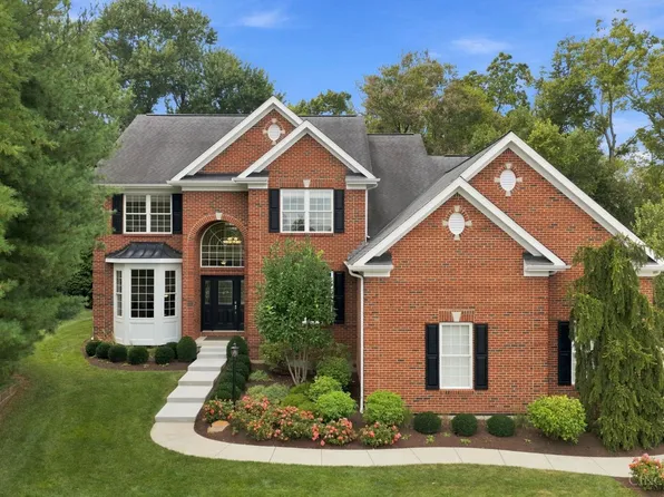 6743 Woodland Reserve Ct, Cincinnati, OH 45243