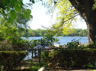 5619 Winnequah Rd, Monona, WI 53716