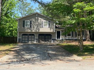 1169 Dustin Ct, Stone Mountain, GA 30088