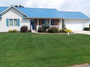 11891 Ridgeview Dr, Plymouth, IN 46563