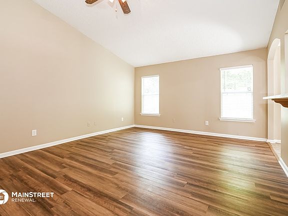 4th image of 507 E 55th St