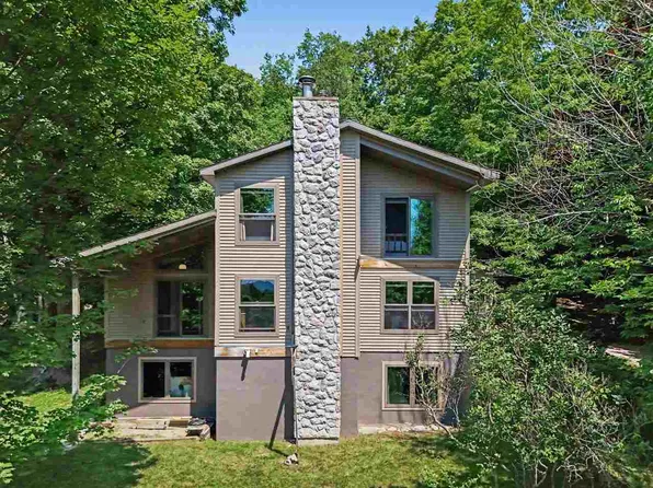 10460 Camp Rd, Central Lake, MI 49622