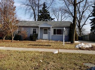 421 S York Rd, Bensenville, IL 60106