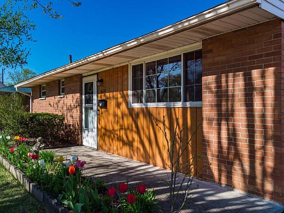 3rd image of 1622 Vilardo Ln