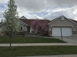 448 E Golden Pheasant Dr, Draper, UT 84020