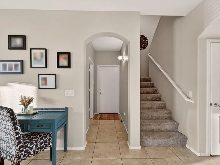 23913 N 23rd Way — Photo 5