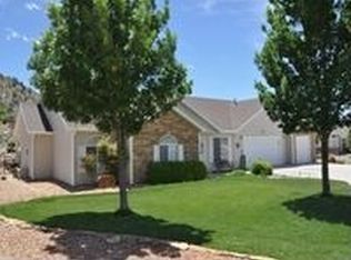 905 W Sapphire Dr, Saint George, UT 84770