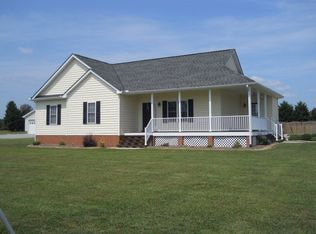 119 Pond Dr, Dunnsville, VA 22454