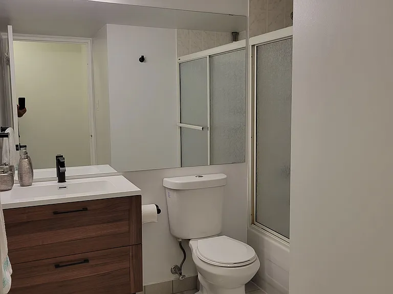 156 Enfield Pl #1801 — Photo 16