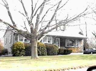 109 Stage Coach Rd, Portsmouth, RI 02871