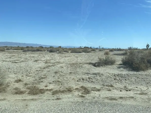 3054 Brent Ct, Thermal, CA 92274