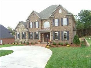 2187 Cherrywood Dr, Clemmons, NC 27012