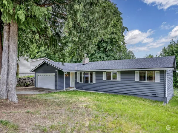 414 NE Conifer Drive, Bremerton, WA 98311
